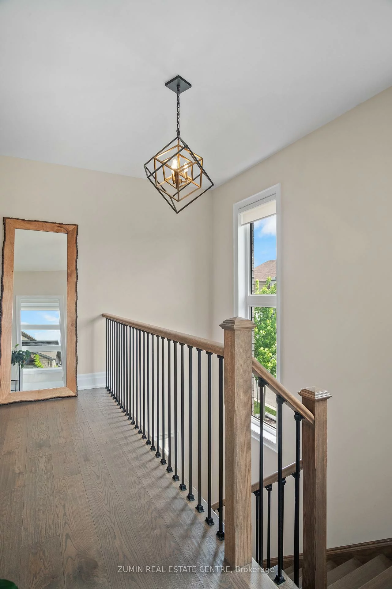39, Lyle, Credit Valley, Brampton
