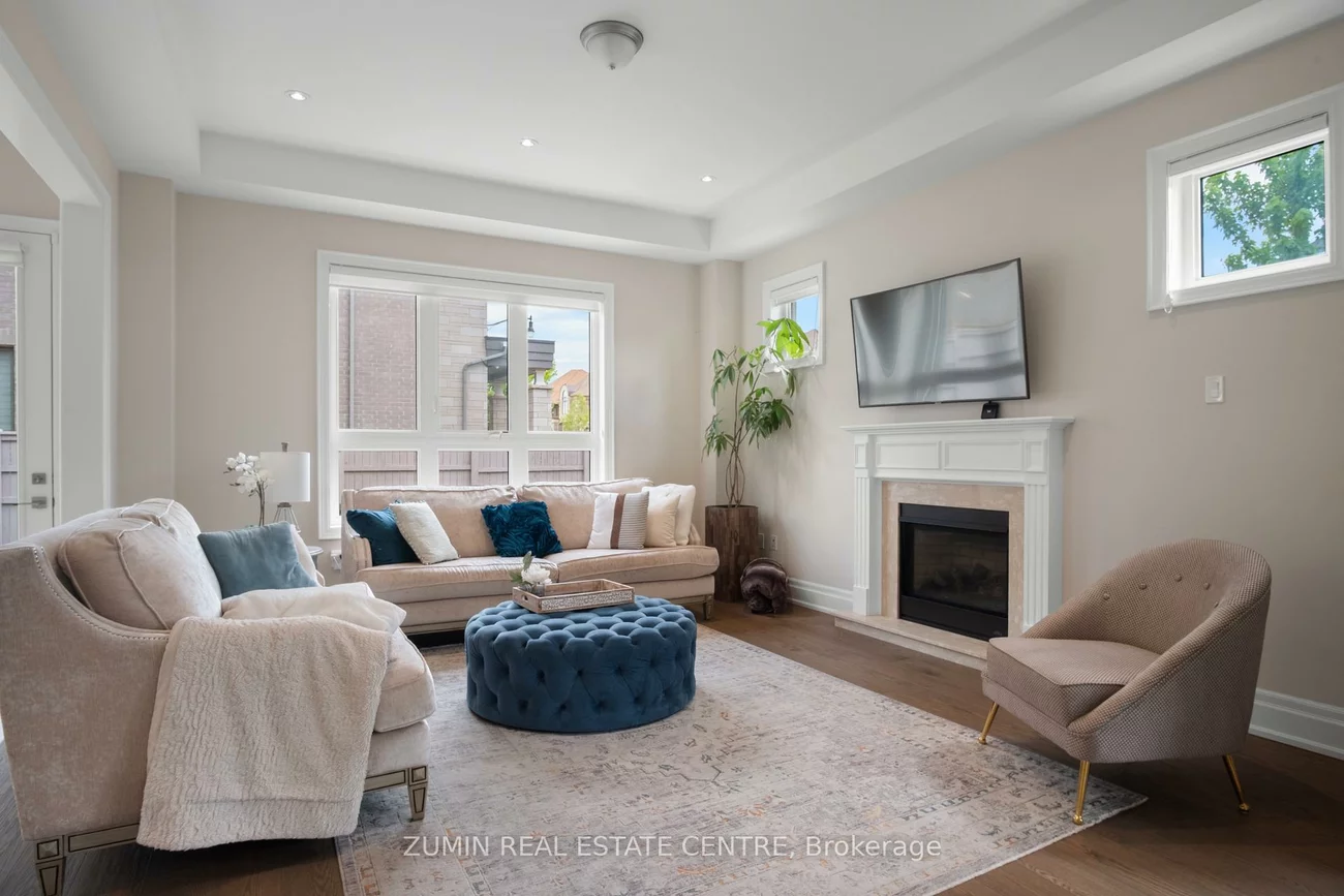 39, Lyle, Credit Valley, Brampton