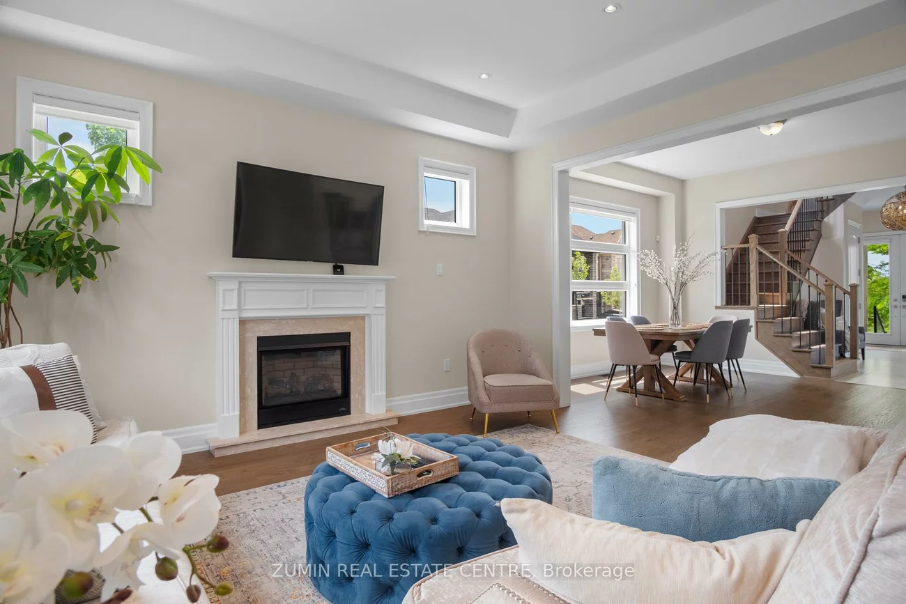 39, Lyle, Credit Valley, Brampton