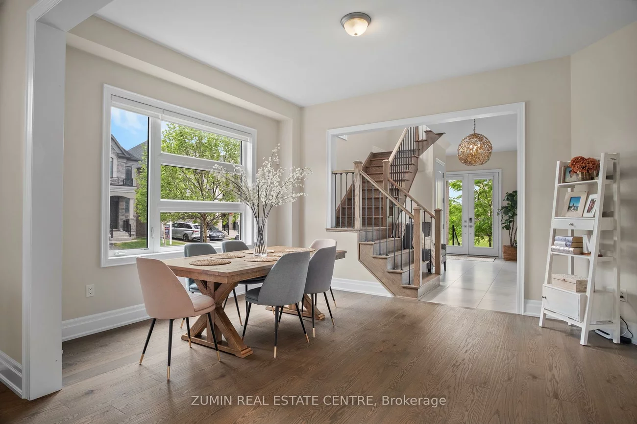 39, Lyle, Credit Valley, Brampton