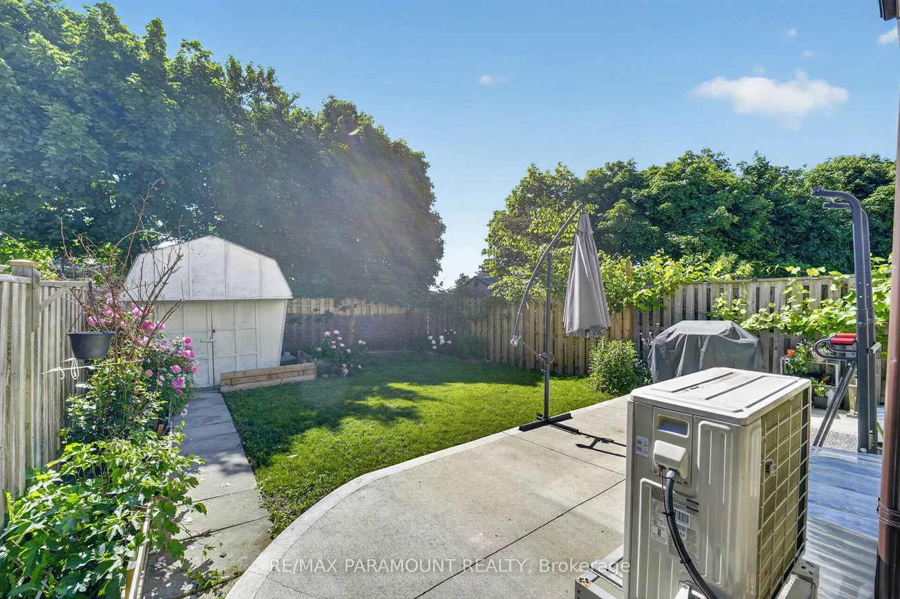 32, Fanshawe, Heart Lake West, Brampton
