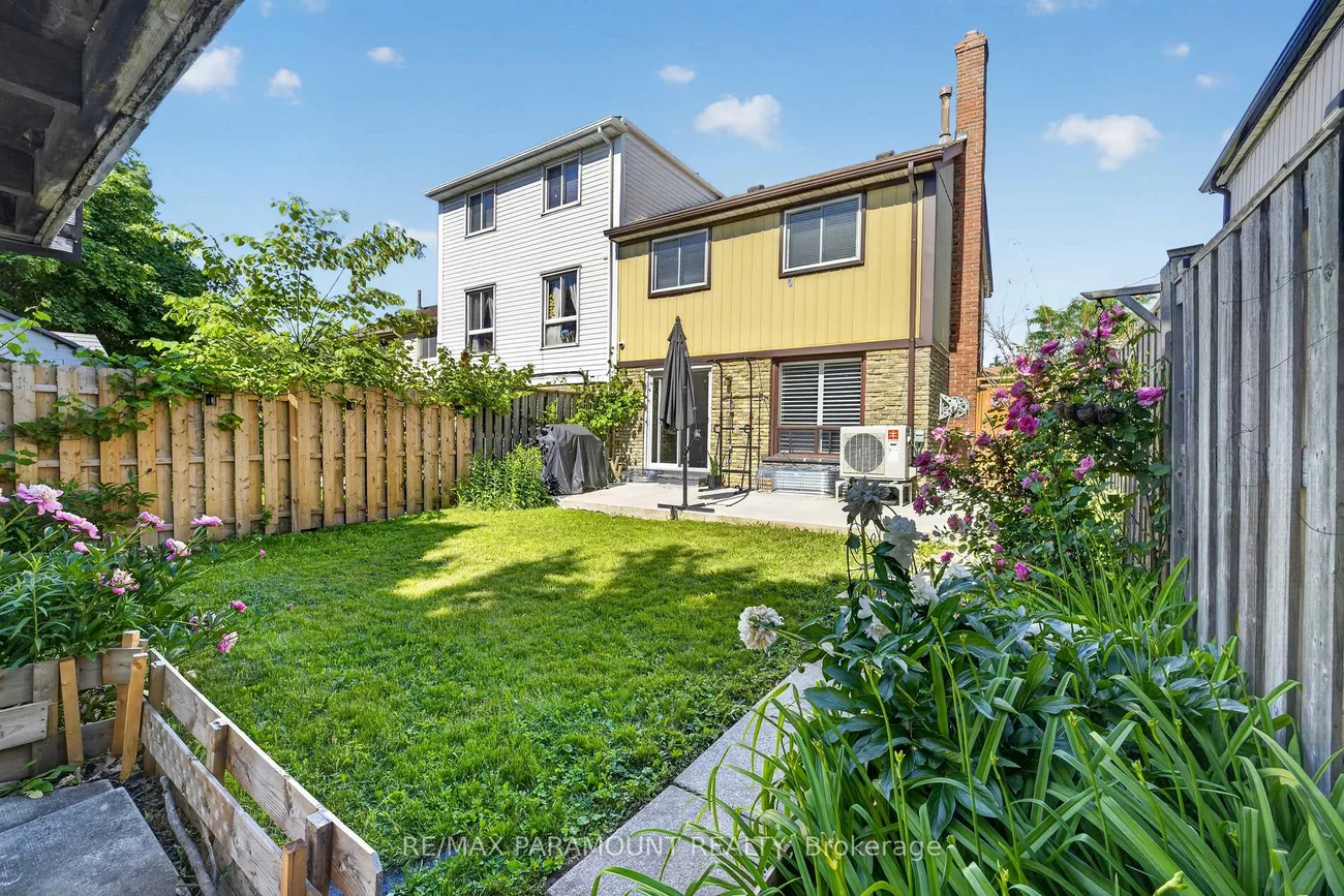 32, Fanshawe, Heart Lake West, Brampton