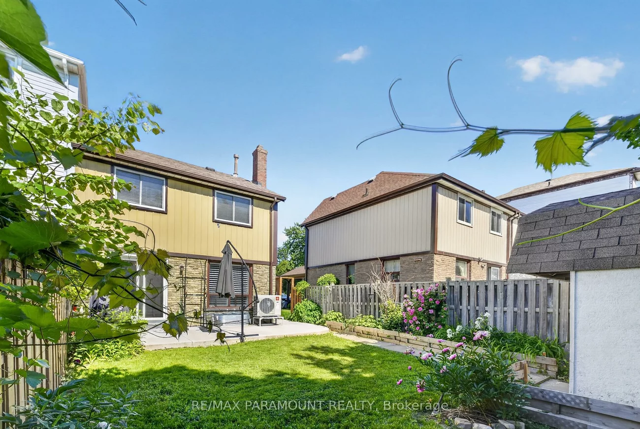 32, Fanshawe, Heart Lake West, Brampton