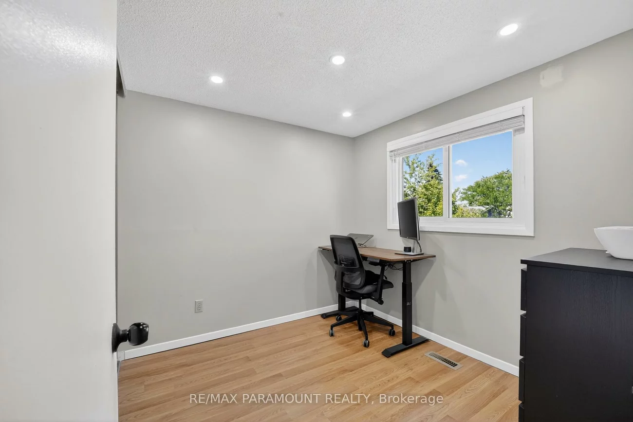 32, Fanshawe, Heart Lake West, Brampton