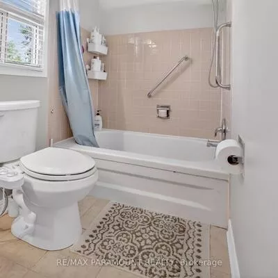 32, Fanshawe, Heart Lake West, Brampton