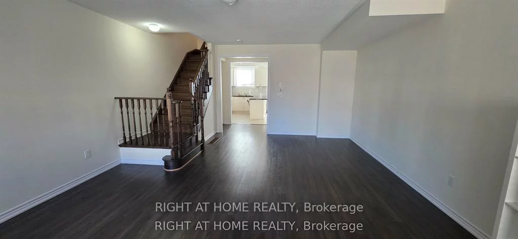 27, Shiff, Heart Lake East, Brampton
