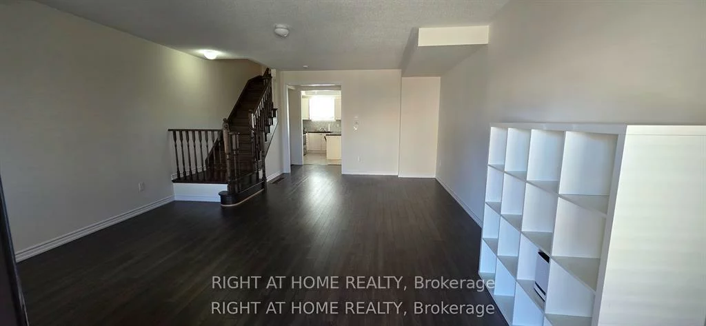 27, Shiff, Heart Lake East, Brampton