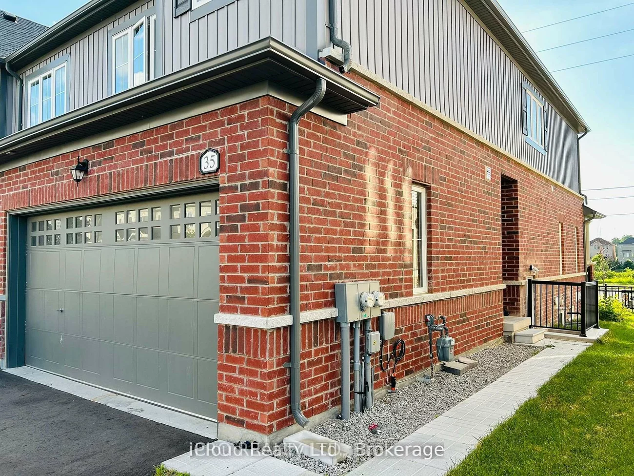 35, Brixham Lane, Northwest Brampton, Brampton