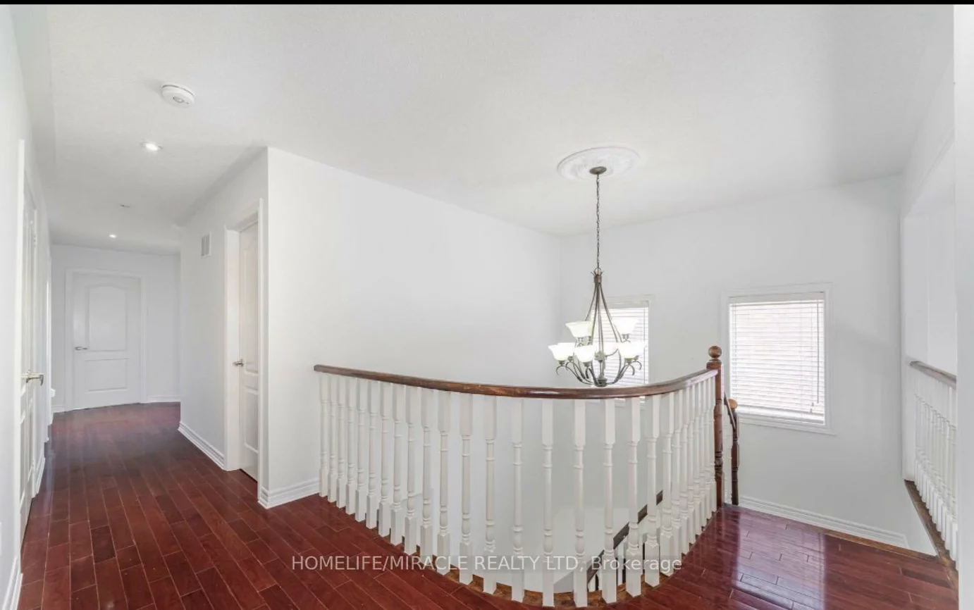 6, Baccarat, Snelgrove, Brampton