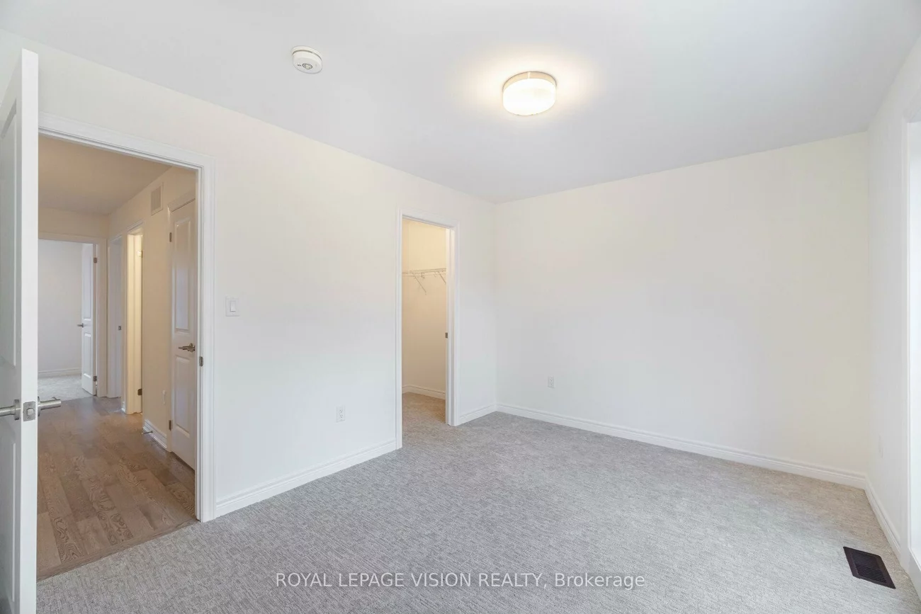 50, Folcroft, Credit Valley, Brampton