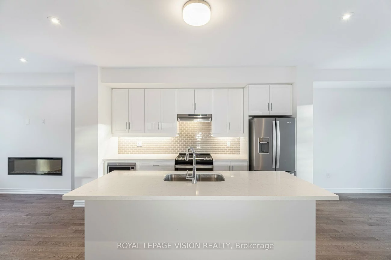 50, Folcroft, Credit Valley, Brampton