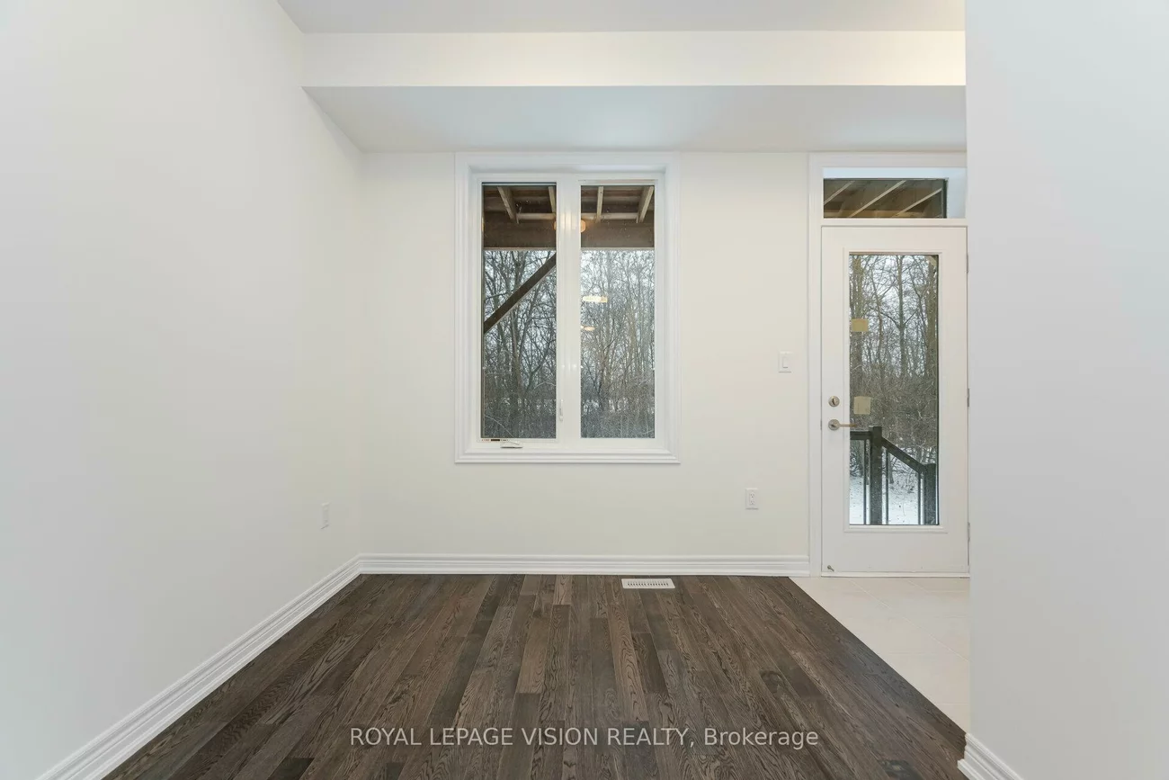 60, Folcroft, Credit Valley, Brampton