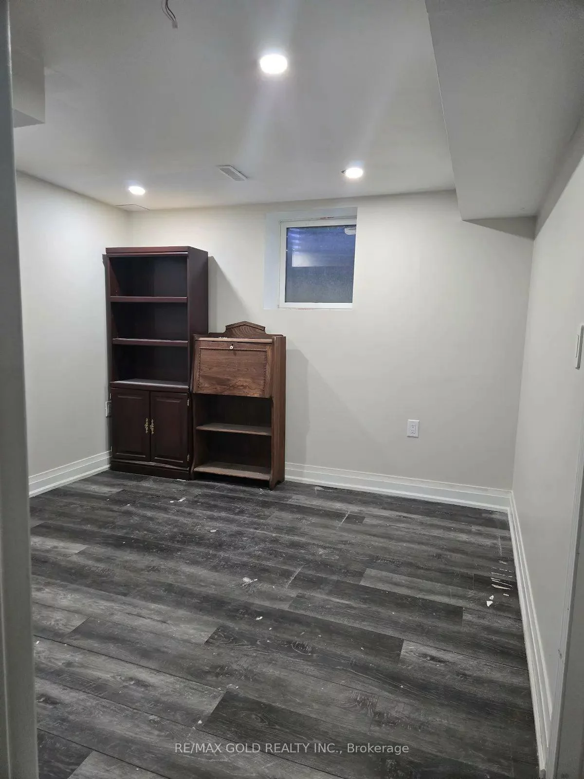 47, Mikado, Central Park, Brampton