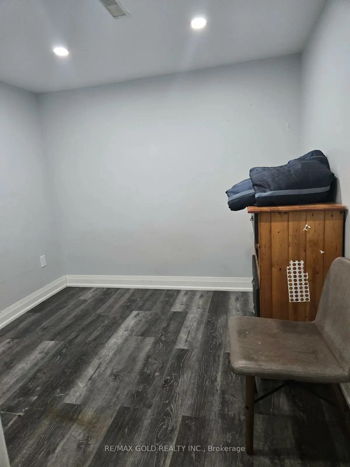 47, Mikado, Central Park, Brampton