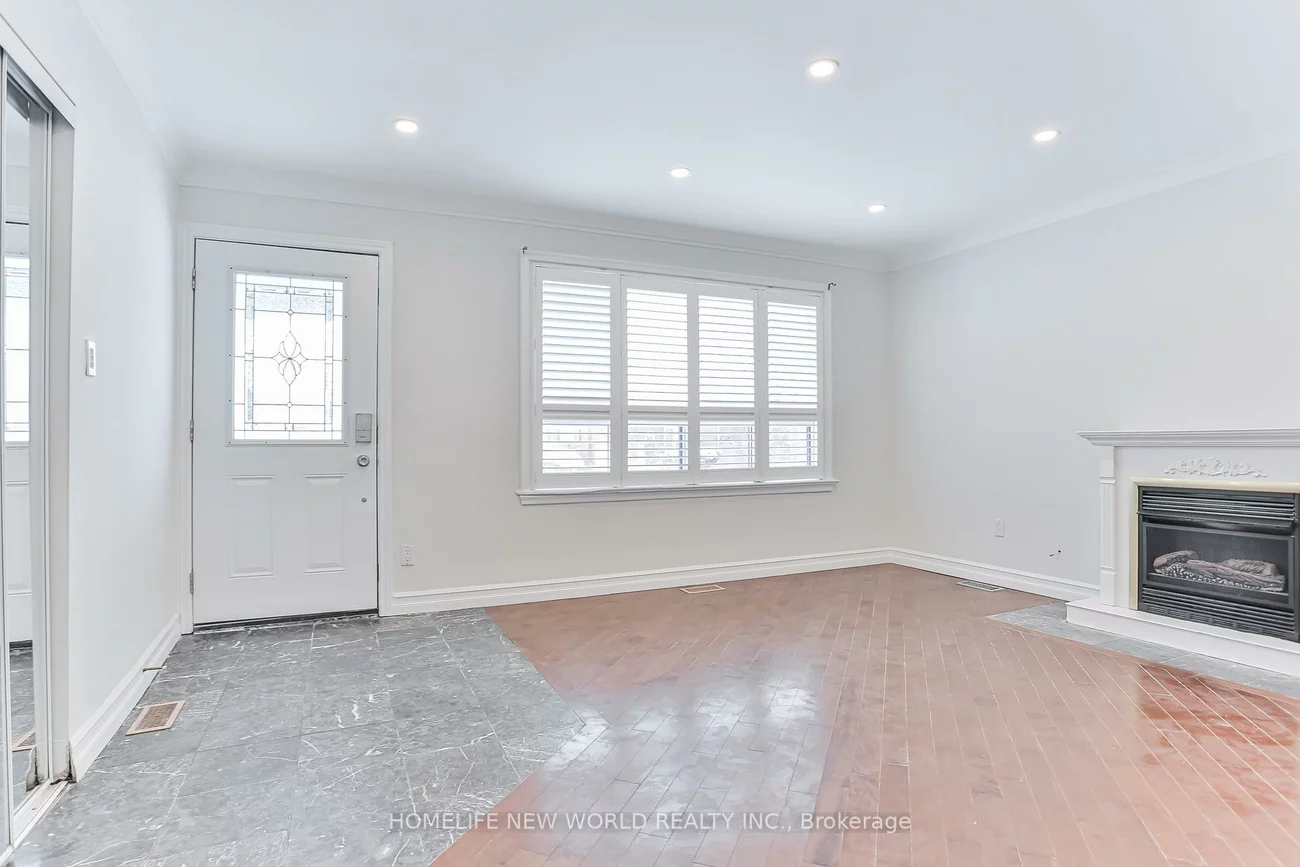 3, Erlesmere, Brampton East, Brampton