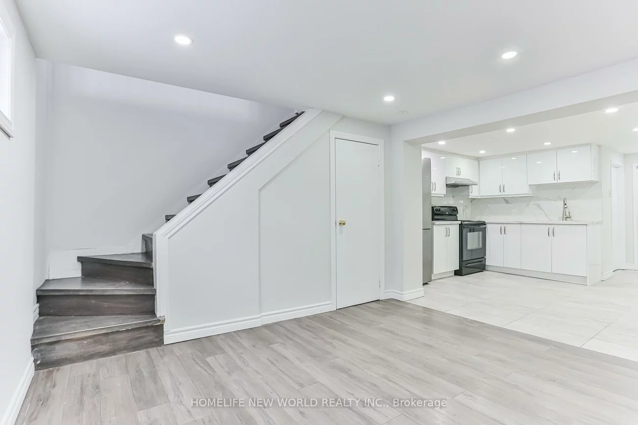 3, Erlesmere, Brampton East, Brampton