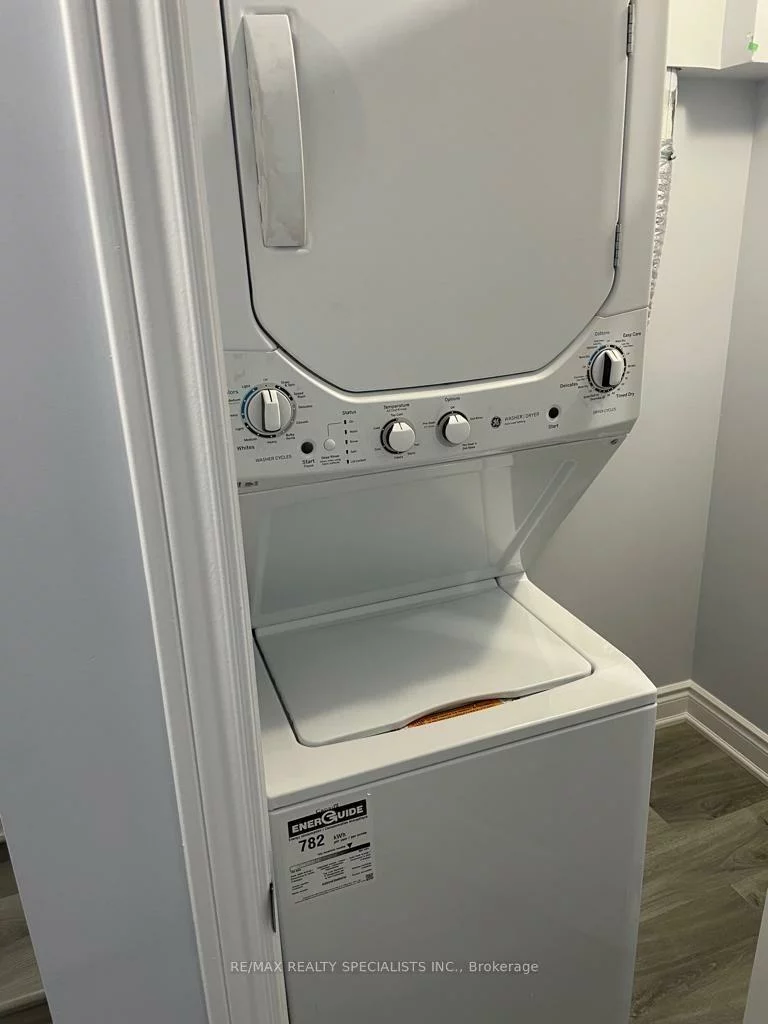14, Forsyth, Credit Valley, Brampton
