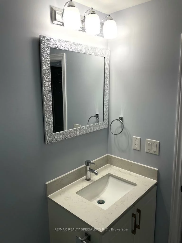 14, Forsyth, Credit Valley, Brampton