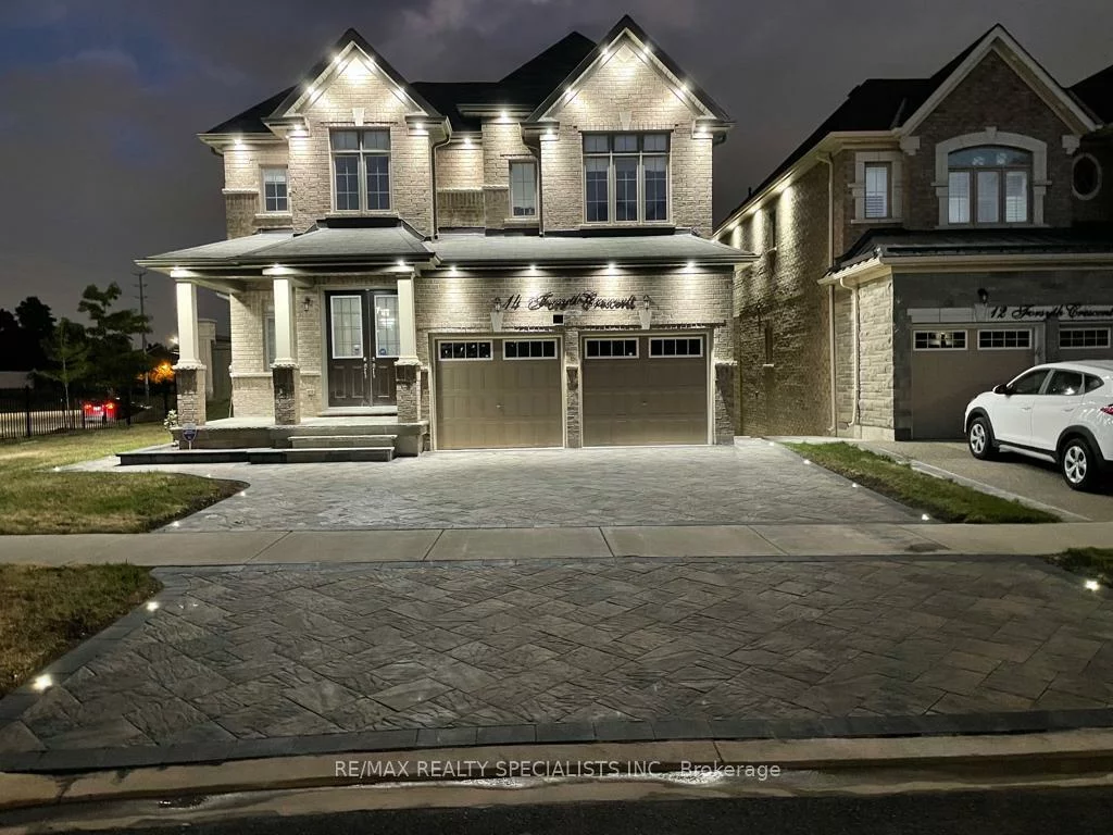 14, Forsyth, Credit Valley, Brampton