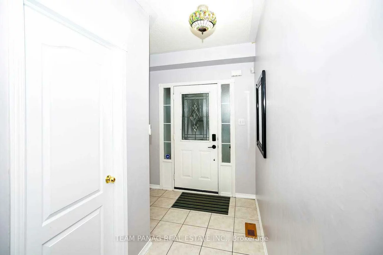 4, Queen Anne, Fletcher's Meadow, Brampton