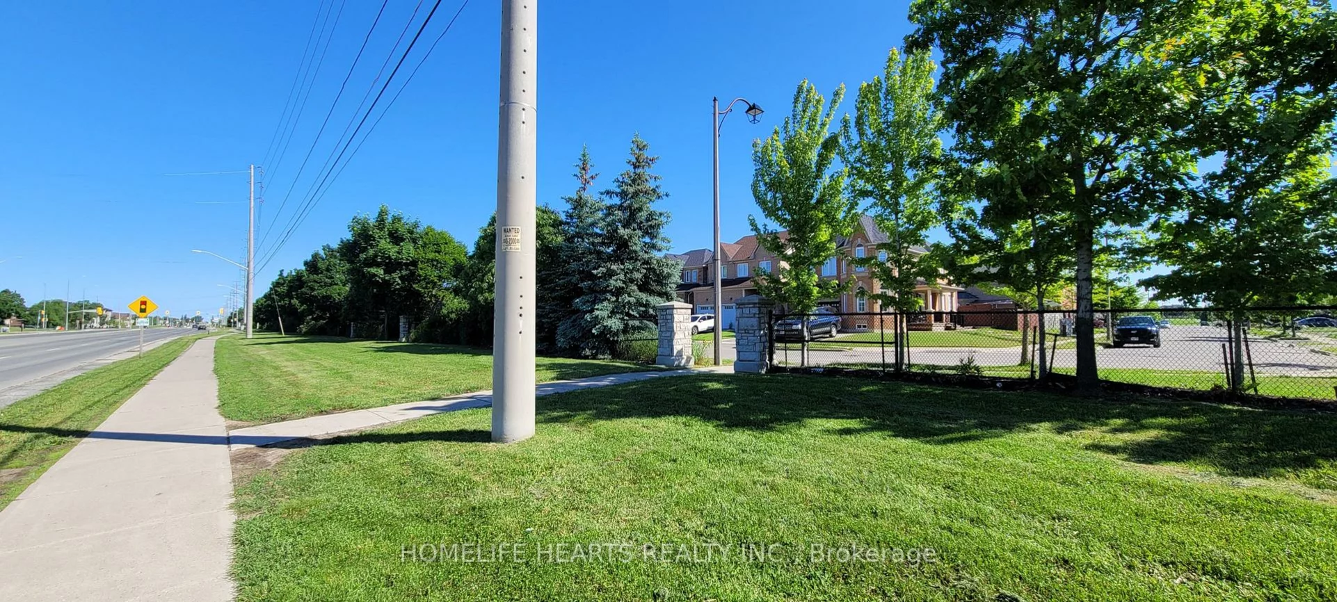 43, Turquoise, Bram East, Brampton