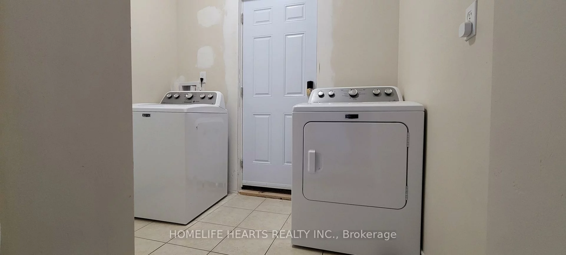 43, Turquoise, Bram East, Brampton