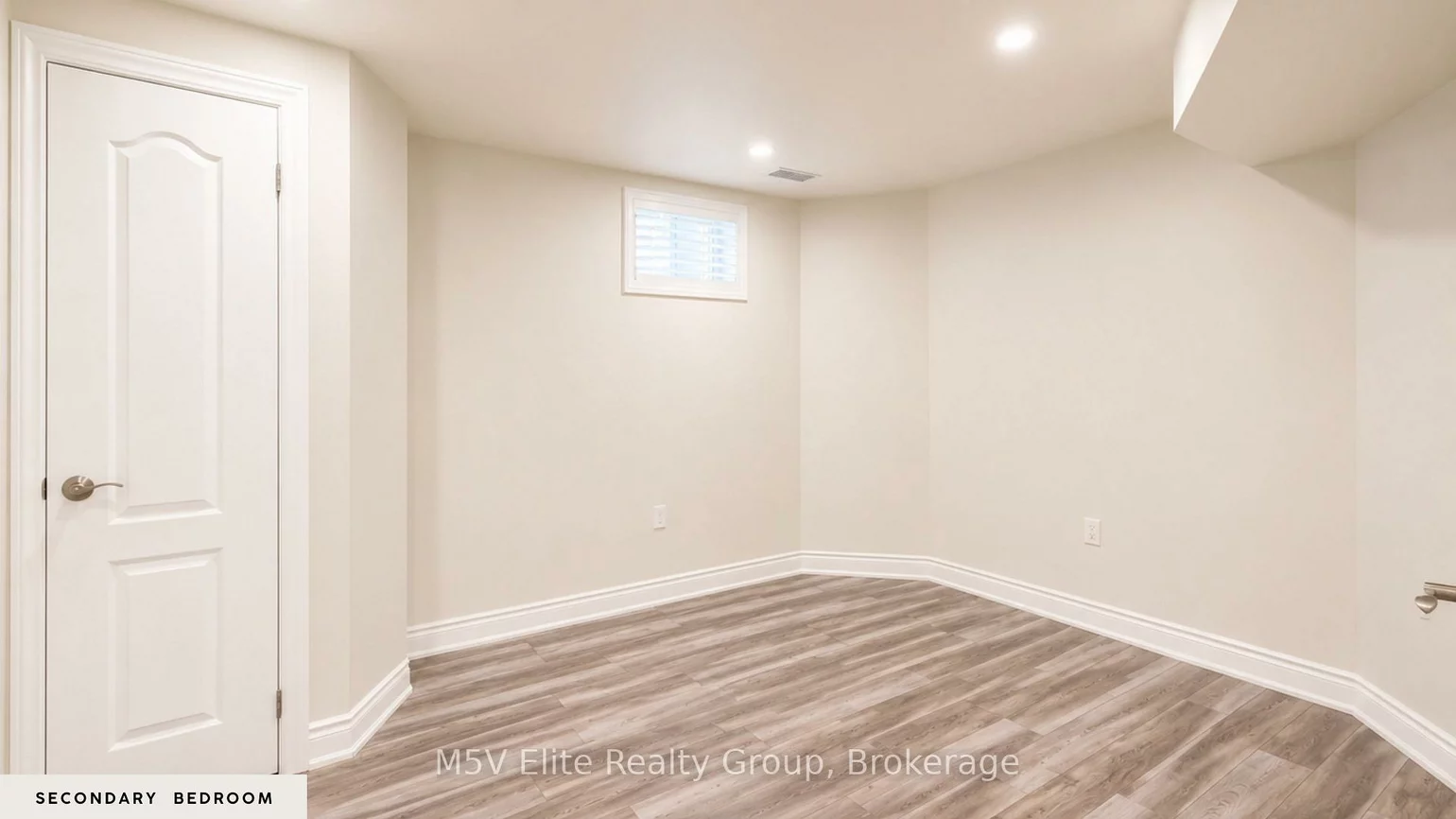 49, Ribbon, Sandringham-Wellington, Brampton