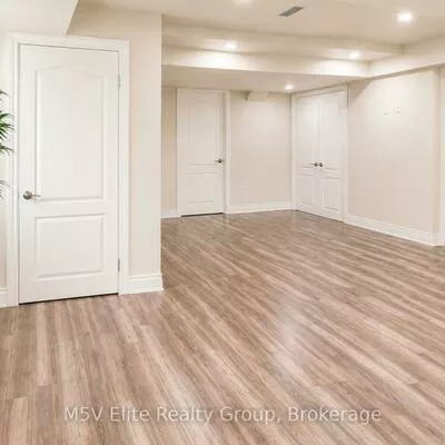 49, Ribbon, Sandringham-Wellington, Brampton
