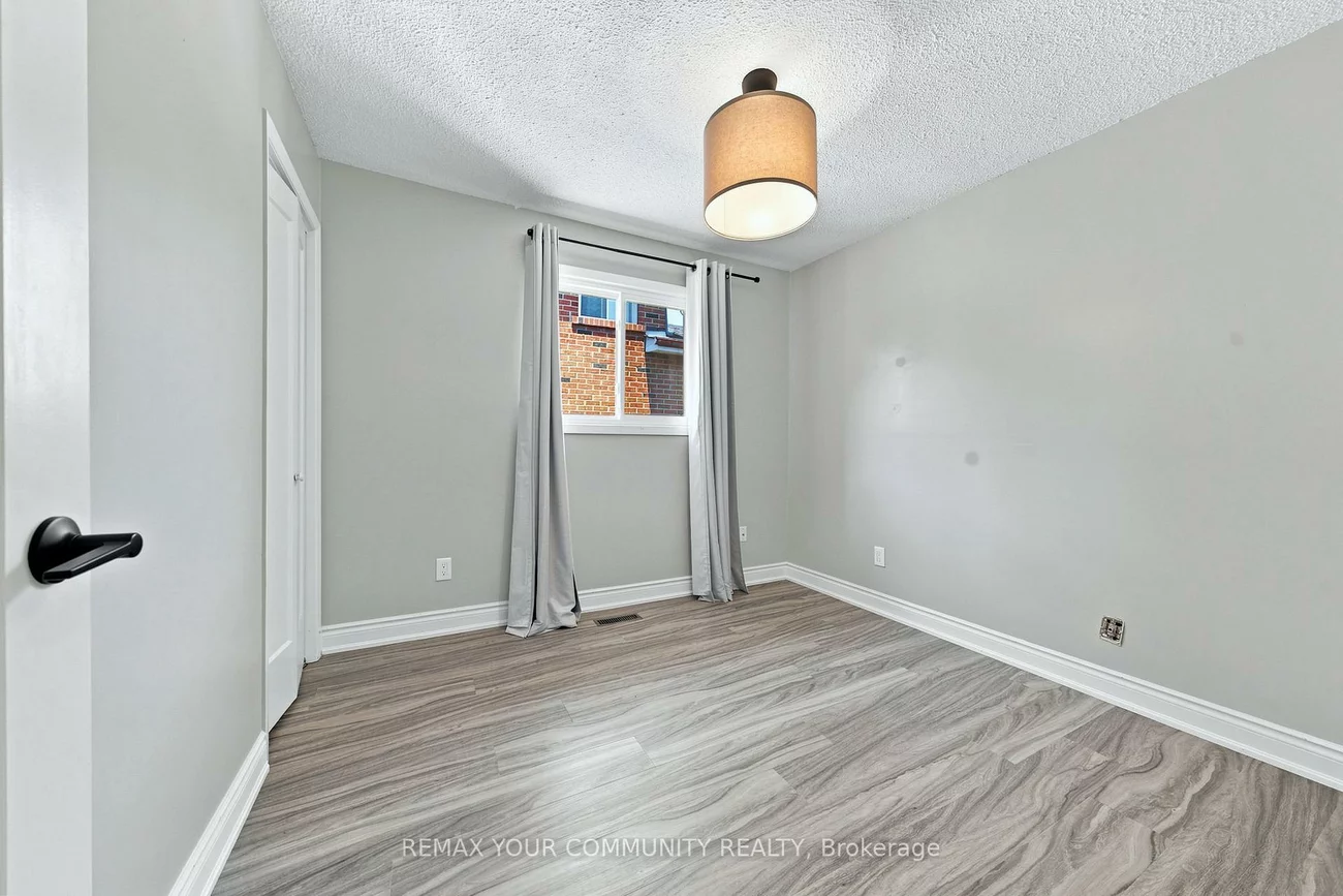 36, Roseville, Brampton South, Brampton