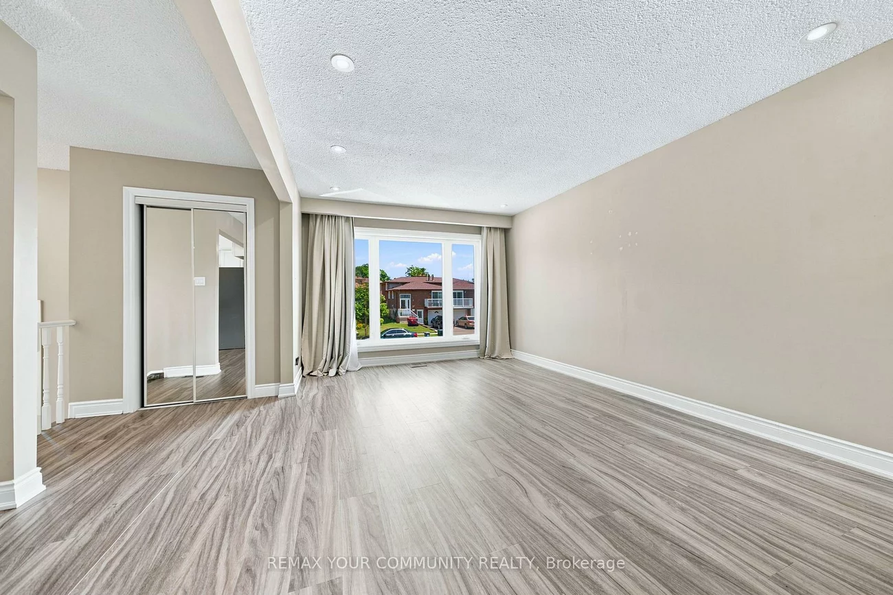36, Roseville, Brampton South, Brampton