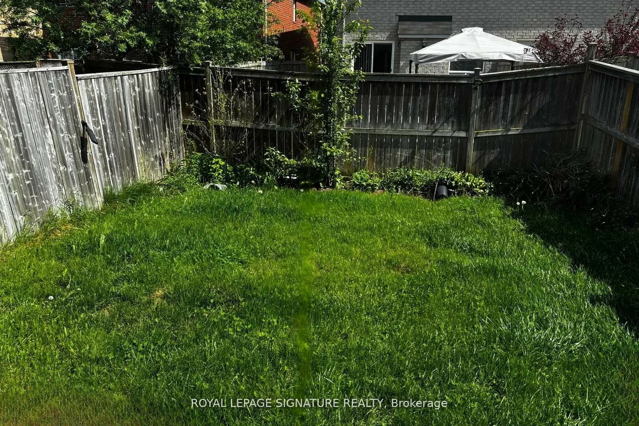 27, Roadmaster, Fletcher's Meadow, Brampton
