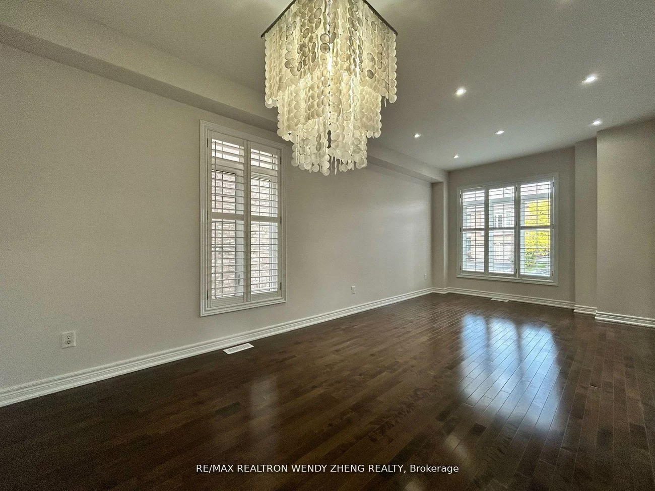 33, Begonia, Northwest Sandalwood Parkway, Brampton