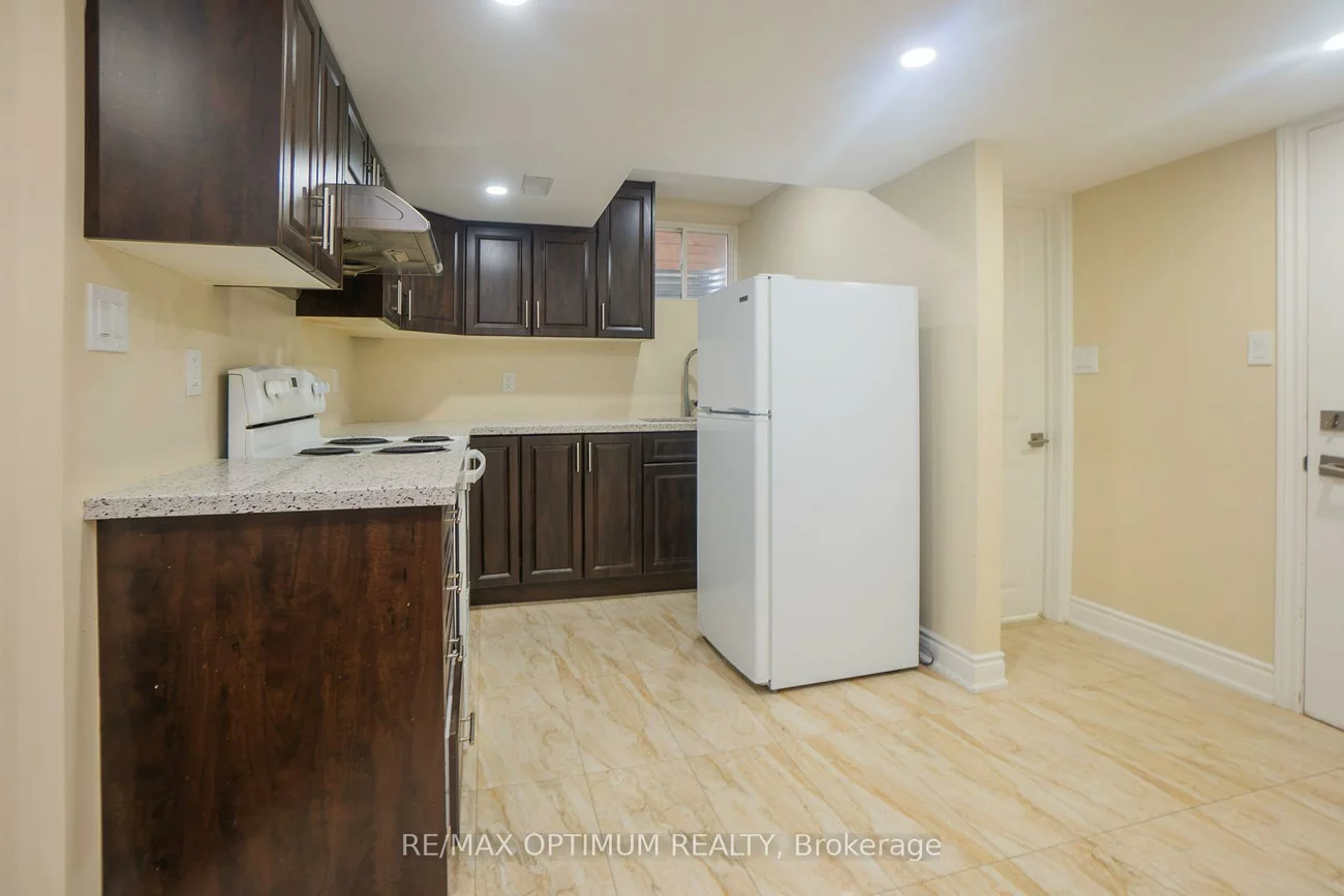 9, Fenchurch, Northwest Brampton, Brampton