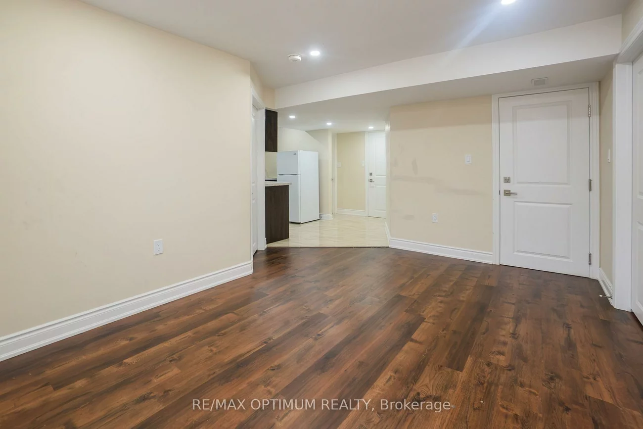 9, Fenchurch, Northwest Brampton, Brampton
