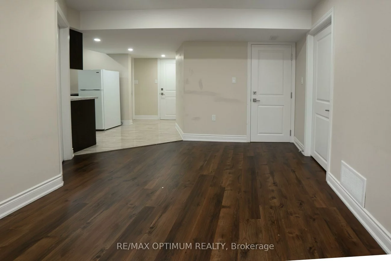 9, Fenchurch, Northwest Brampton, Brampton