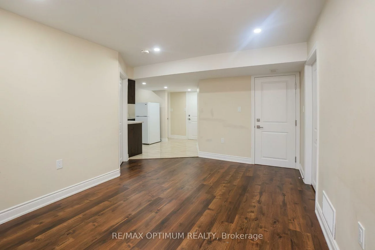 9, Fenchurch, Northwest Brampton, Brampton