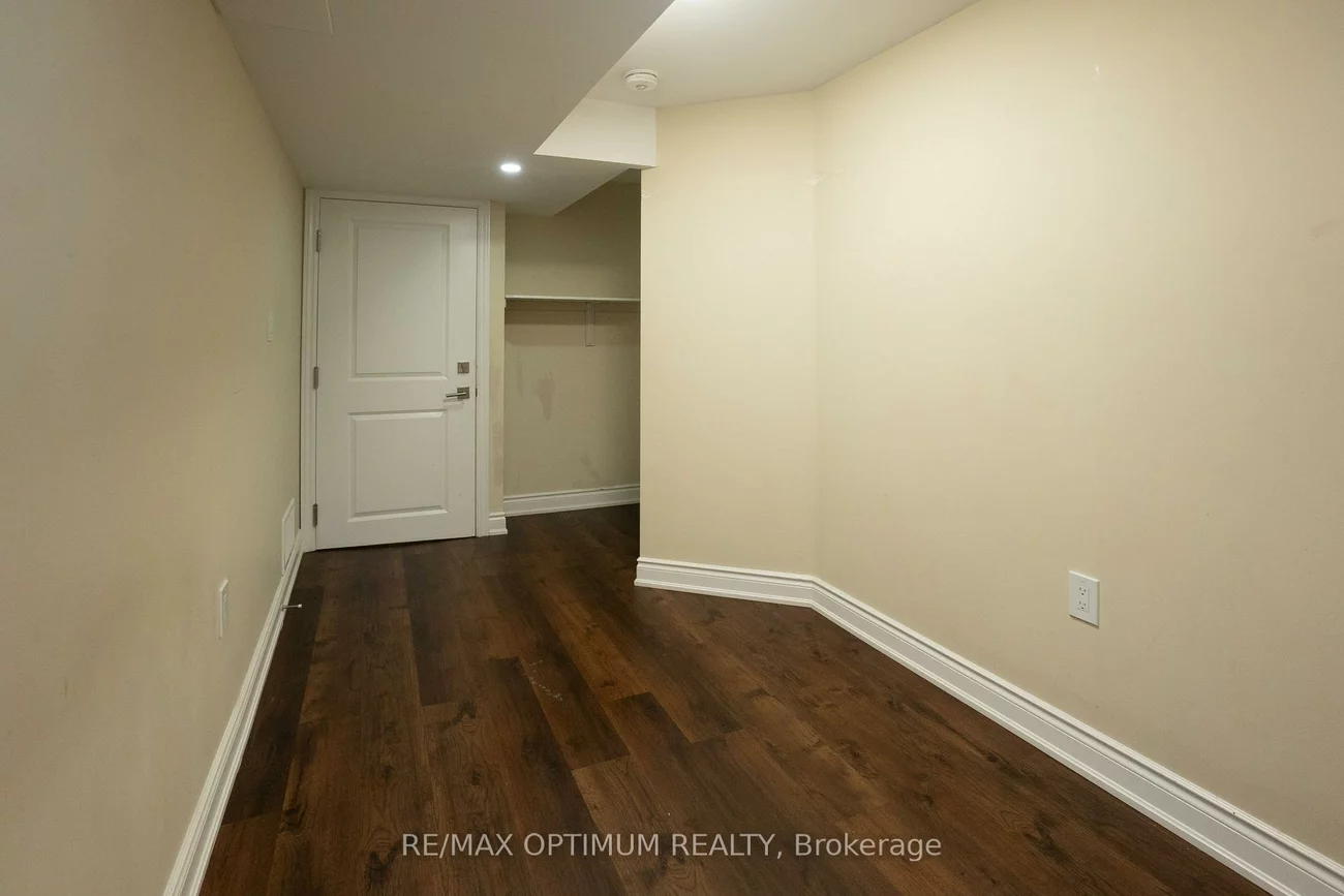 9, Fenchurch, Northwest Brampton, Brampton
