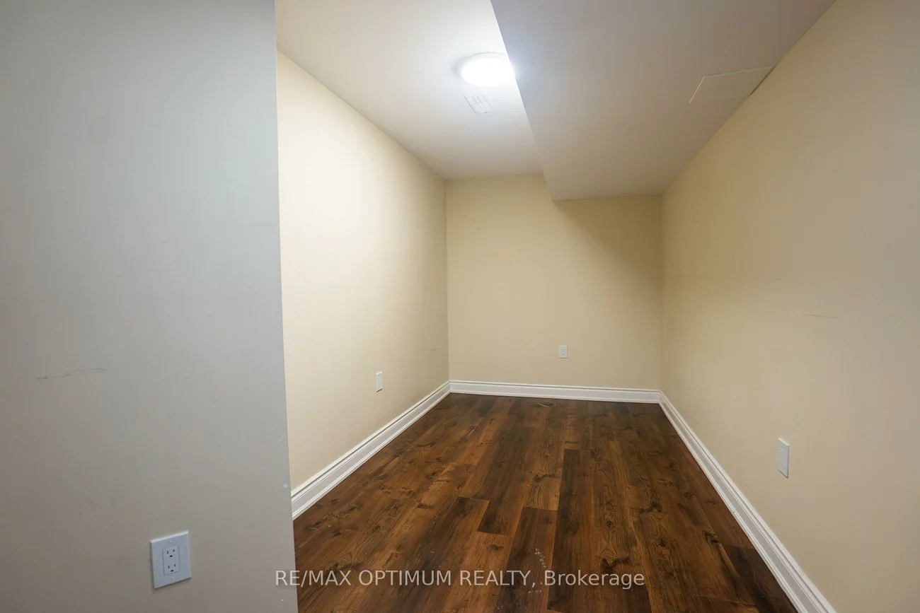 9, Fenchurch, Northwest Brampton, Brampton