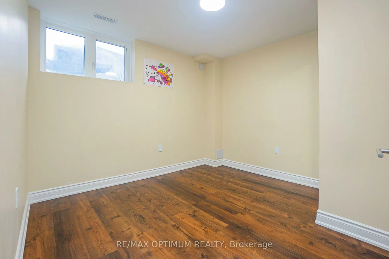9, Fenchurch, Northwest Brampton, Brampton