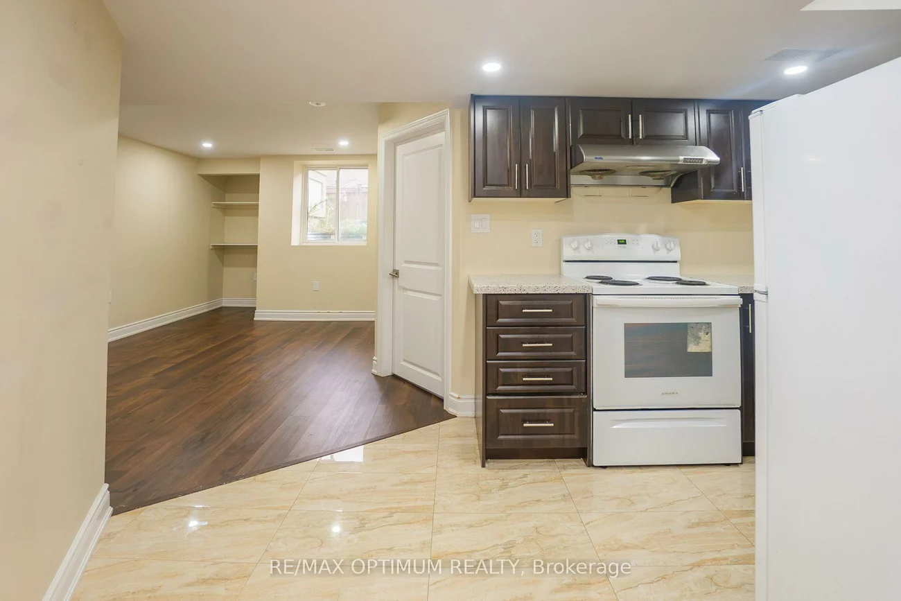 9, Fenchurch, Northwest Brampton, Brampton