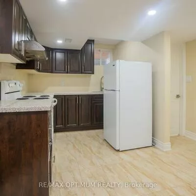 9, Fenchurch, Northwest Brampton, Brampton