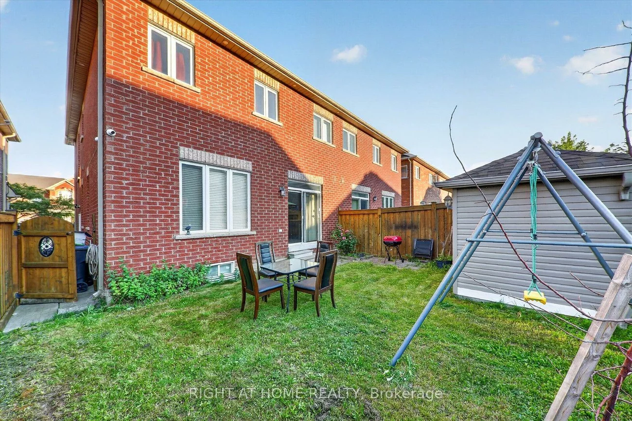 54, Boundbrook, Northwest Sandalwood Parkway, Brampton