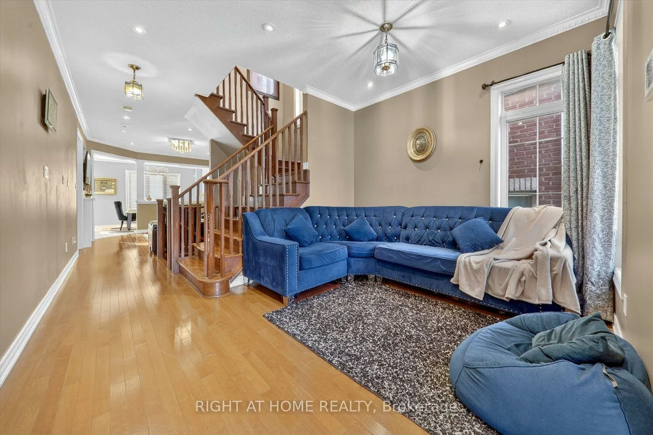 54, Boundbrook, Northwest Sandalwood Parkway, Brampton