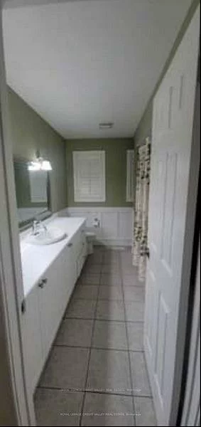 31, Crown Victoria Dr, Fletcher's Meadow, Brampton