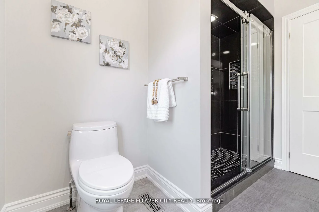 36, Louvain, Vales of Castlemore North, Brampton