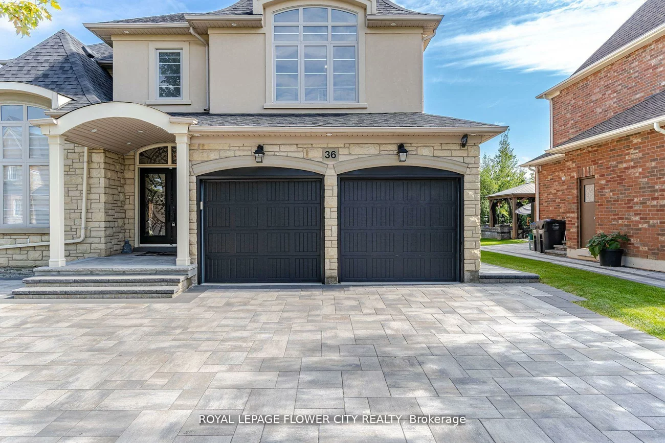 36, Louvain, Vales of Castlemore North, Brampton