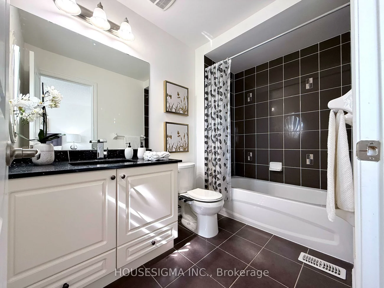 Lower- 50, Victoriaville, Credit Valley, Brampton