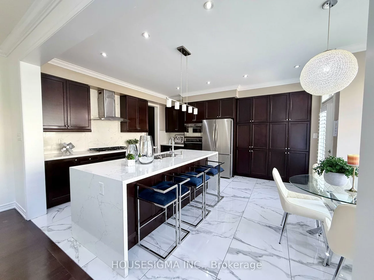 Lower- 50, Victoriaville, Credit Valley, Brampton