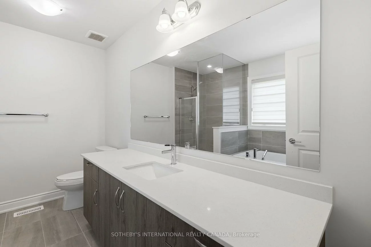 32, Bermondsey, Bram West, Brampton