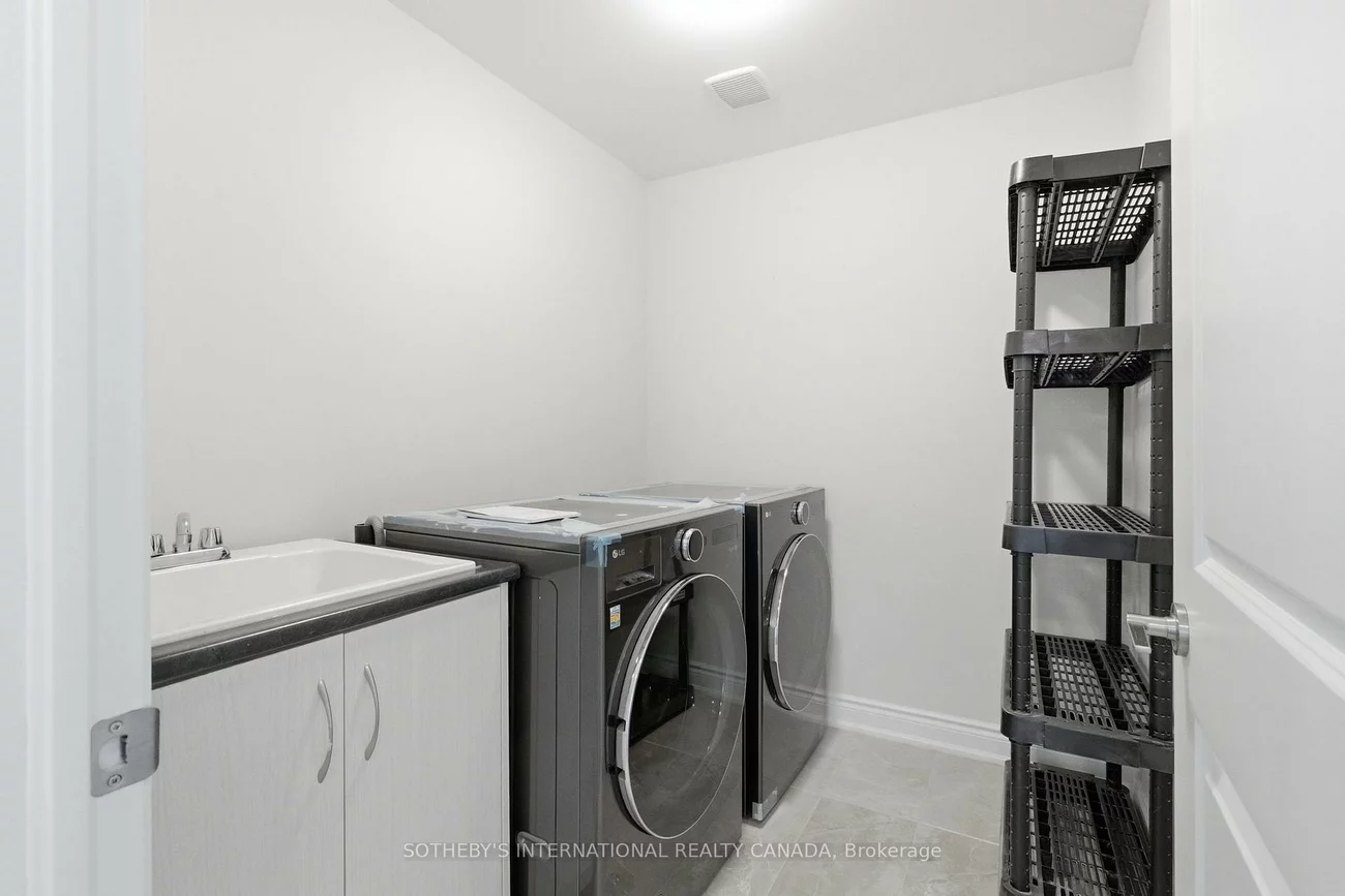 32, Bermondsey, Bram West, Brampton